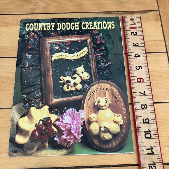 Country Dough Creations Craft Book MM-1061 Vintage Leisure Time Joan Hintz 1984 - Picture 1 of 4